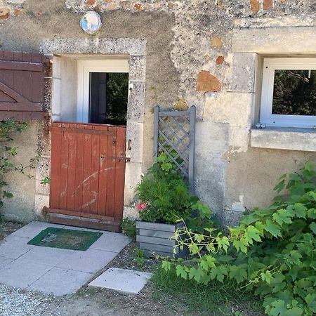Petit Gite A La Ferme Des Buttons Rosnay  Екстер'єр фото